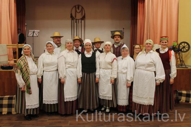 Folkloras kopa "Rāzna" (2014)